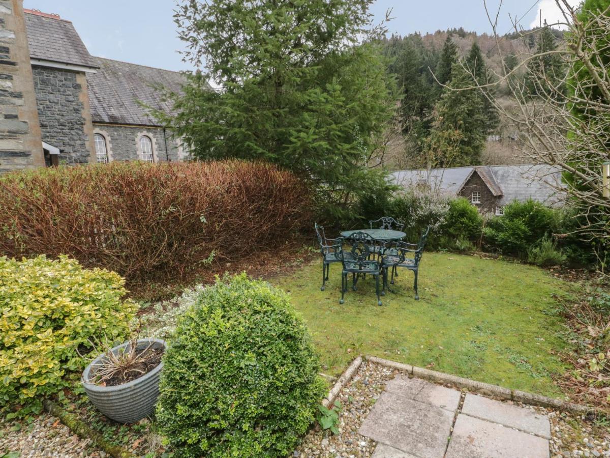 Holiday home Tyn Y Ffynnon *