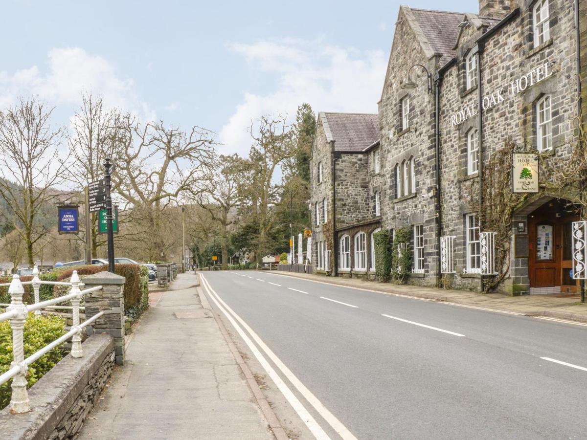 Holiday home Tyn Y Ffynnon *