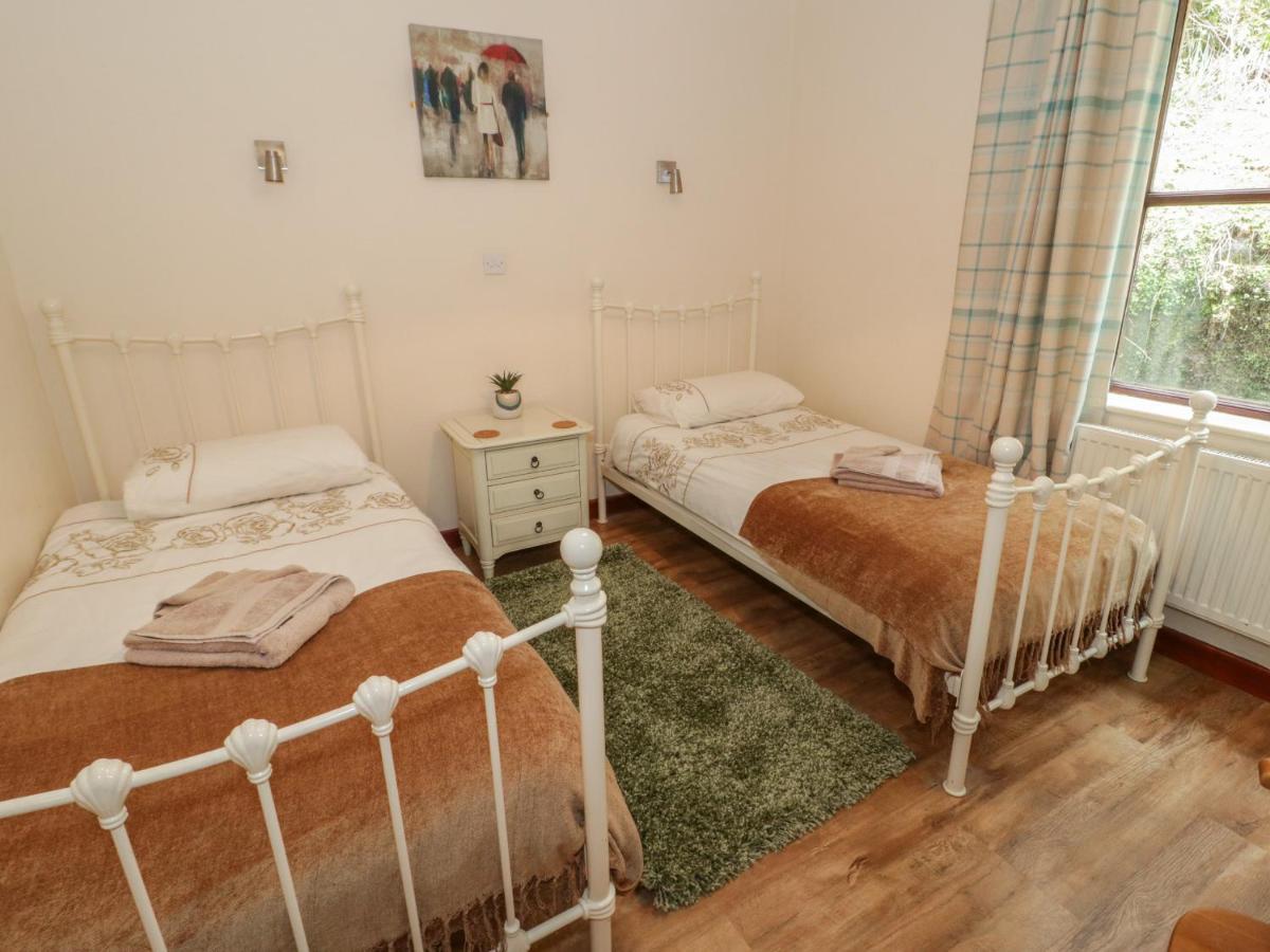 Holiday home Tyn Y Ffynnon